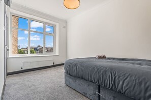 1 Schlafzimmer, Bügeleisen/Bügelbrett, WLAN, Bettwäsche
