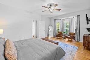 Room - Upscale Spacious Retreat w/Game Room, Yard, Sleeps 12 (Simpsonville)