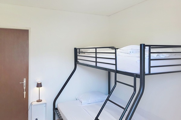 Flooring, Fussboden, Holz, Interior Design, Etagenbett, Zimmer, Bett, Holzboden, Schlafzimmer, Bettrahmen