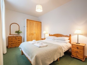 4 bedrooms, free WiFi