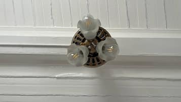 Dobbeltrom – standard, byutsikt | Innvendig detalj