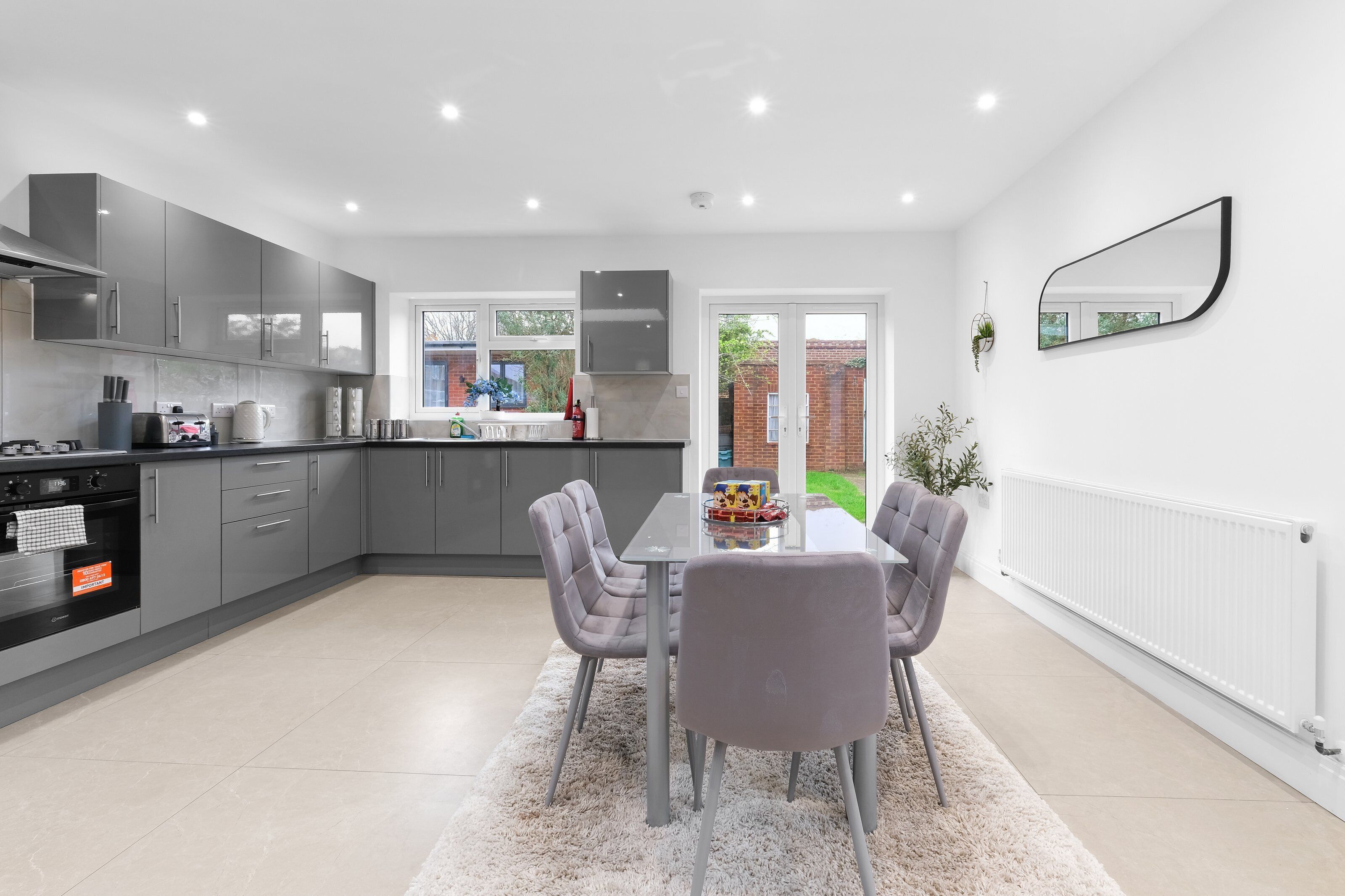 Family House, Patio | Dining room