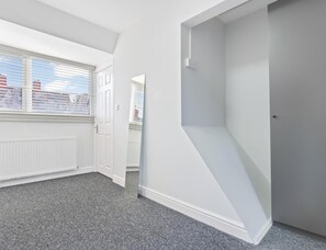 Interior - Susan`s House - free on street parking! (Nottingham)