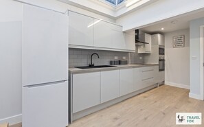 Private kitchen - Matilda`s Central Stay (Nottingham)