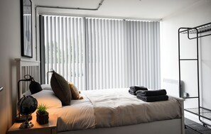 1 bedroom, WiFi - Apartment 1 - The Works (Woolston)