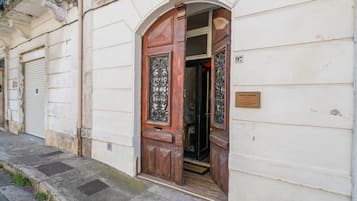 Dettaglio esterni