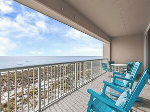 Property grounds - Navarre Beach Regency Gulf Front 3rd Floor / 2BR Sleeps up to 6 (Navarre)