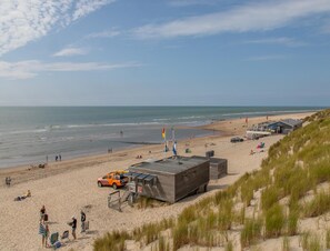 House | View from property - Zeeland Glamping Lodge for 2 (Burgh-Haamstede)
