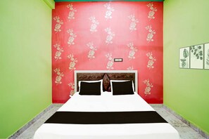 Quarto casal luxo, sacada, vista para a cidade