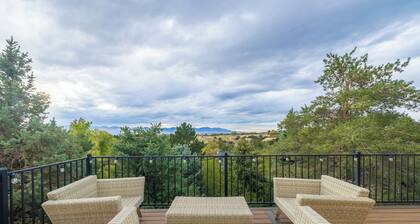 Walk to Bell Canyon! All-season Base Near Resorts