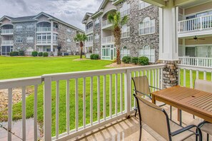 Apartment (2 Bedrooms) | Interior - Relax Poolside & Golf! Myrtle Beach Resort Condo (Myrtle Beach)