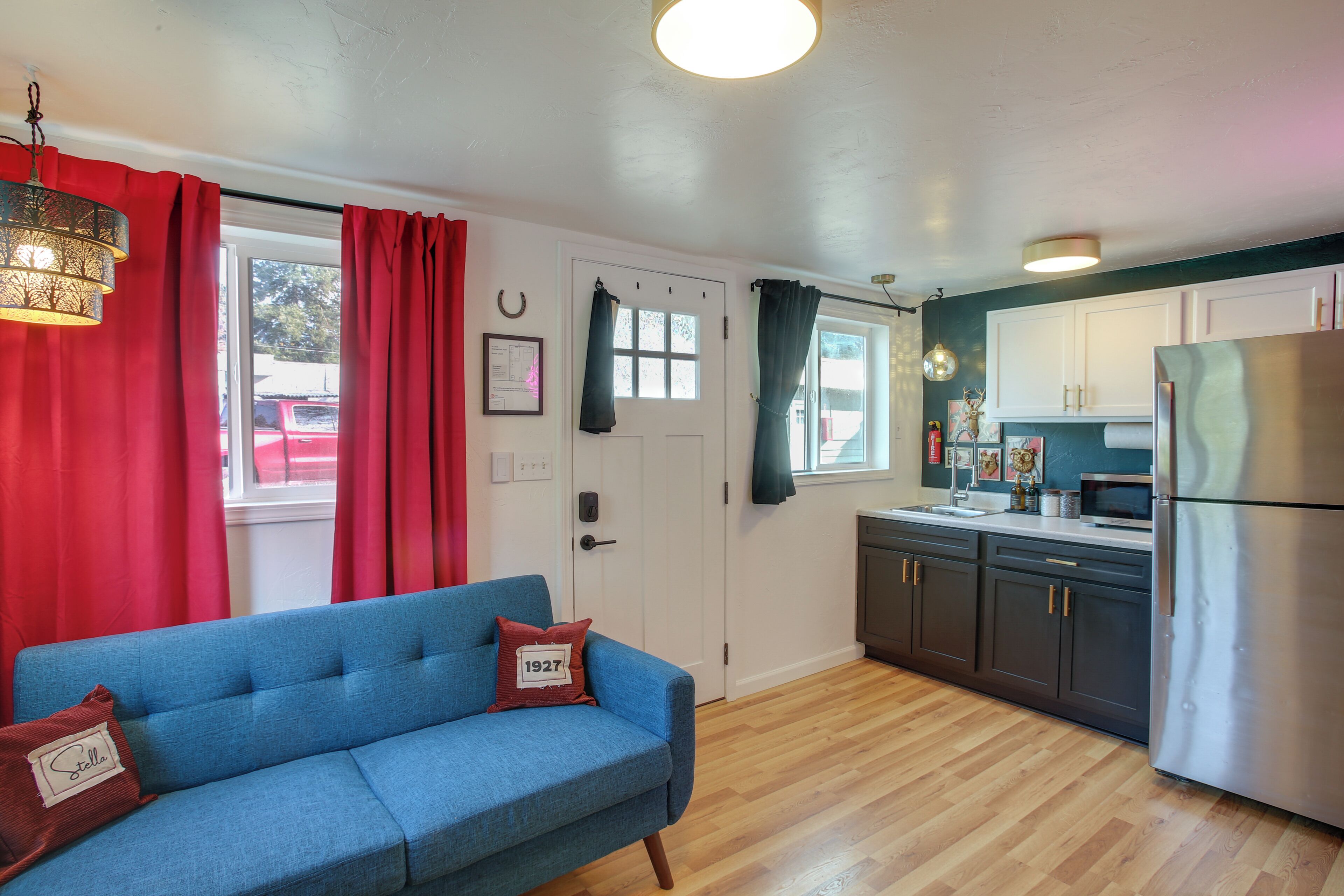 Apartment (0 Bedroom) | Interior