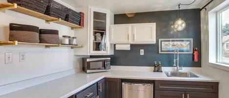 Apartment (1 Bedroom) | Interior