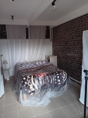 Town house located in a quiet cul-de-sac,