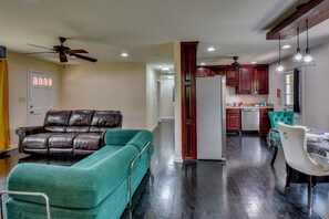 House (3 Bedrooms) | Interior - Pet-friendly Backyard! Quiet Clermont Retreat (Clermont)