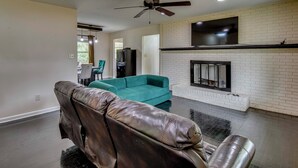 Nhà (3 Bedrooms) | Nội thất