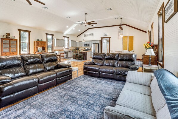 Vista frontal de la propiedad