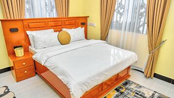 Luxe appartement, airconditioning, uitzicht op bergen