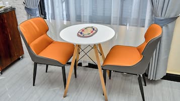 LyxlÀgenhet - luftkonditionering - utsikt mot bergen | Interiör