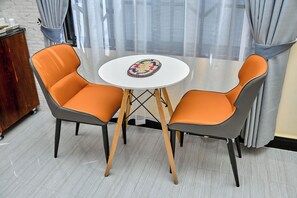 ラグジュアリー アパートメント 冷房 マウンテンビュー | 内装