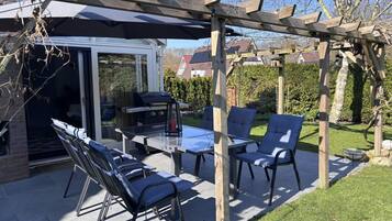 Buiten dineren