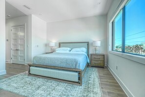 Room - Vitamin Sea-New 2025 Coastal Luxury w/ Rooftop Deck, Elevator & Walk to Beach (indian Rocks Beach)