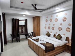 Standard Room - Hotel Yashobhoomi Stay Inn (Delhi)