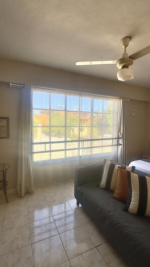 Living area - 301 - Cozy colonial unit with rooftop terrace. (Santo Domingo)