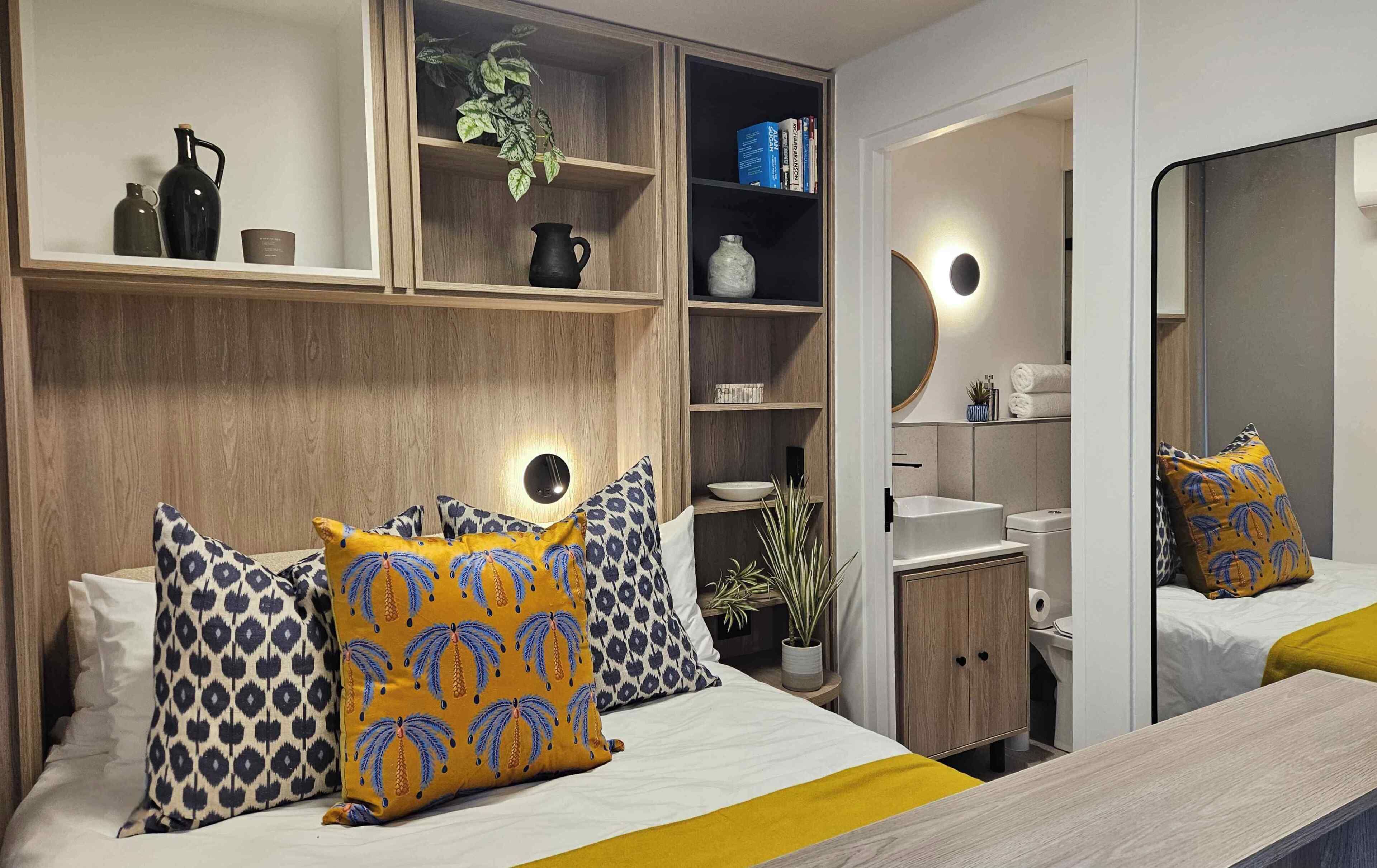 In-room safe, desk, laptop workspace, free WiFi
