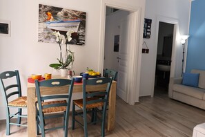 Living area - Apartment 'Oasi Blu Corallo' with Wi-Fi and Air Conditioning (Castellammare del Golfo)