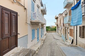 Property grounds - Apartment 'Oasi Blu Corallo' with Wi-Fi and Air Conditioning (Castellammare del Golfo)