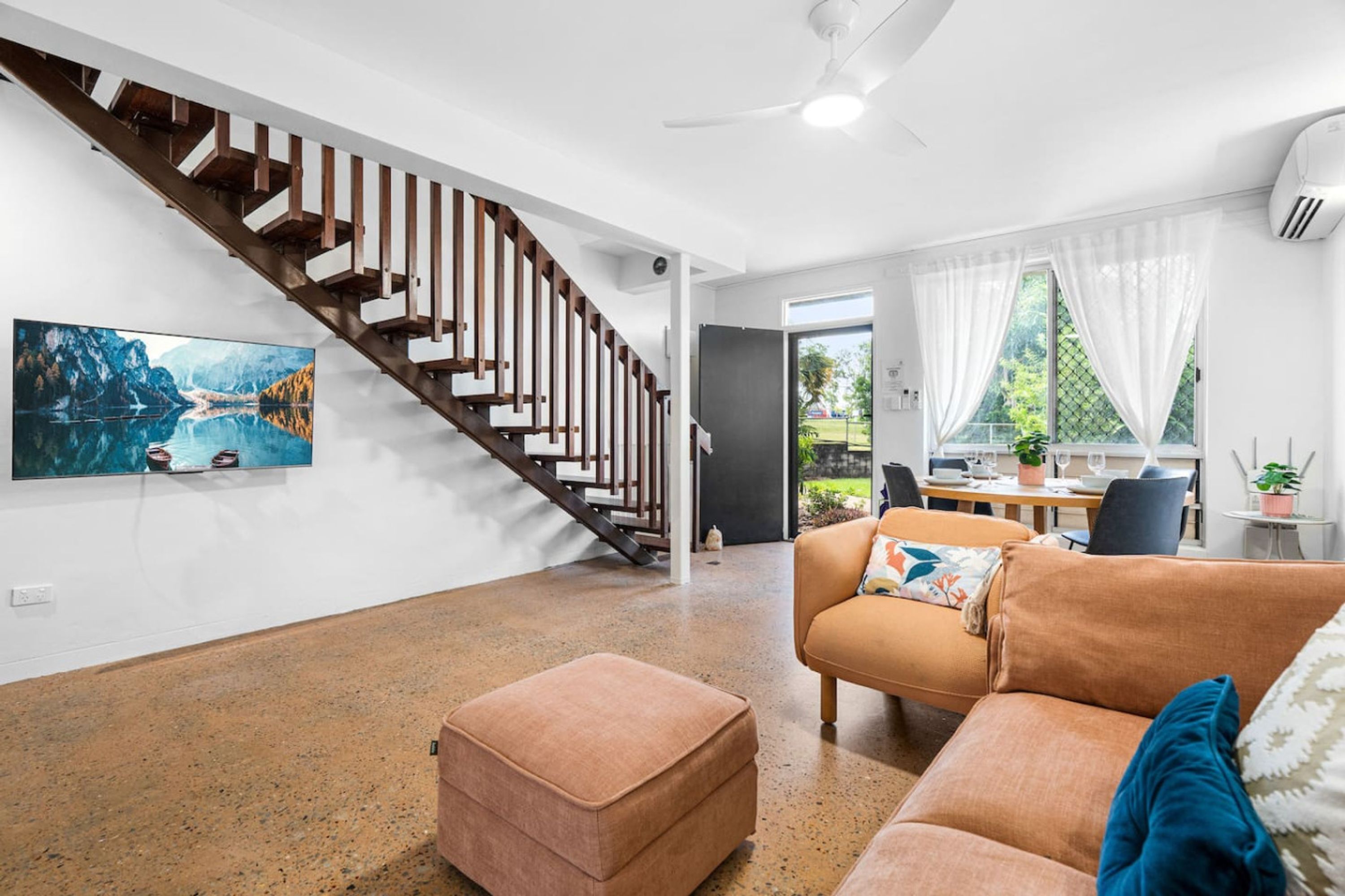 House | 2 bilik tidur 