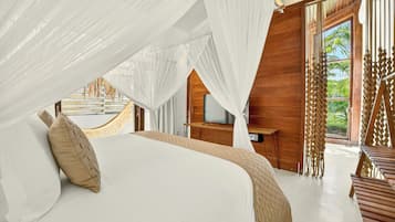 Deluxe Quadruple Room, Lanai, Garden View | Hypo-allergenic bedding, free WiFi