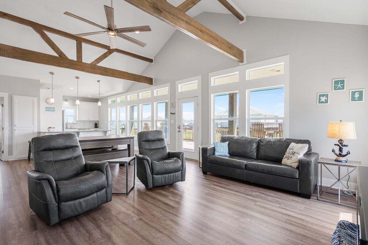 House, 3 Bedrooms | Living area