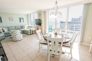 Condo, 3 Bedrooms | Dining - 1815 North Hampton, Ocean View Condo With Full Access!! 3 Bedroom Condo (Myrtle Beach)
