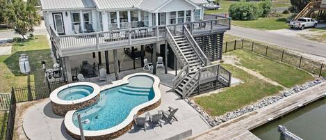 House, 3 Bedrooms | Exterior