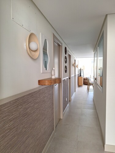 Apartment in front of the port of Denia, overlooking the wall, the castle and the sea.