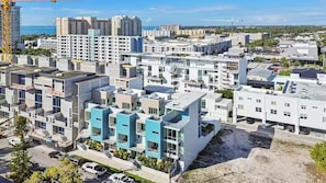 Exterior - Rosemary District Flat in Downtown Sarasota (Sarasota)