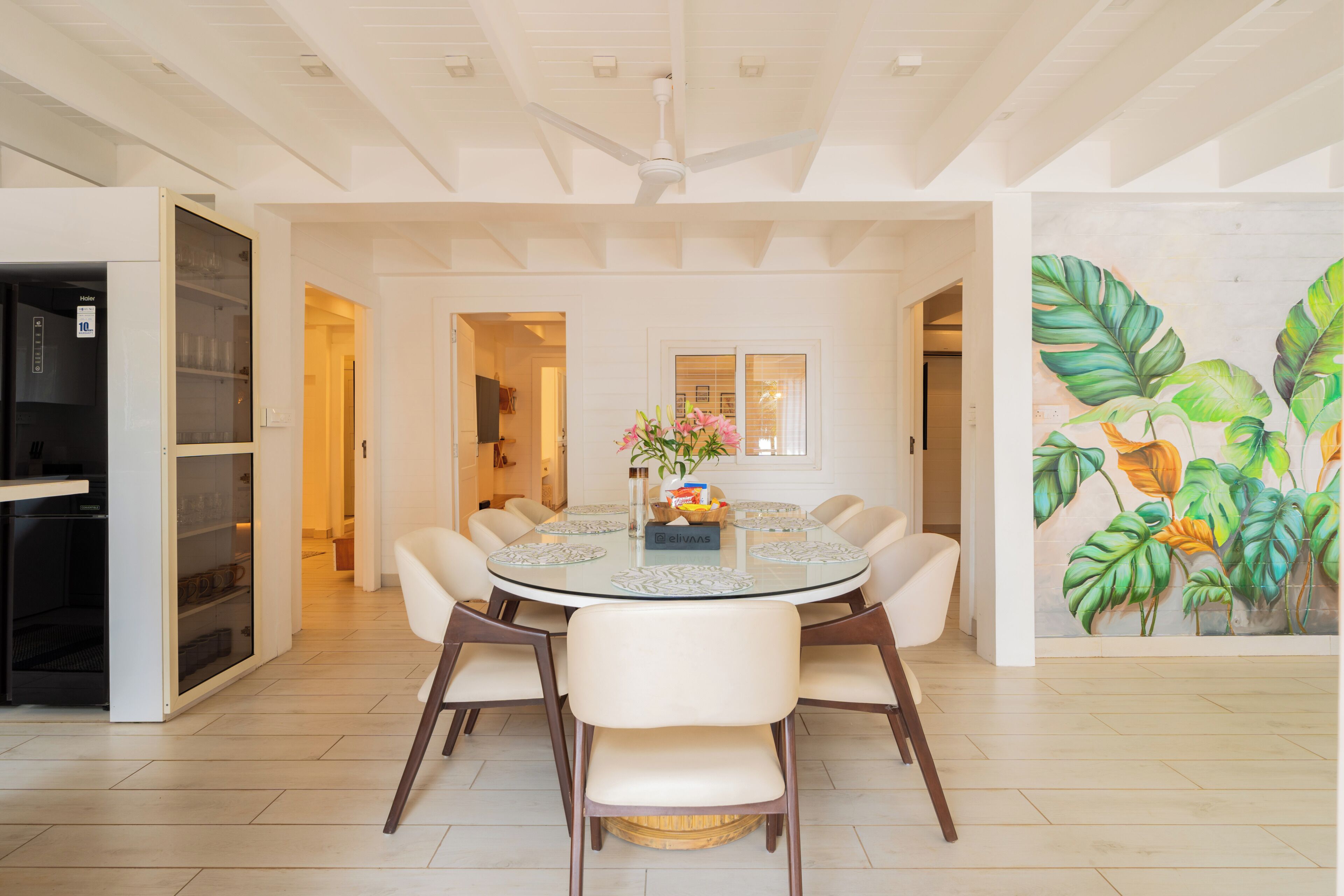 Deluxe Villa, Balcony, Courtyard View | Dining