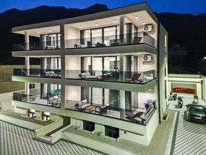 Exterior - 2-Bedroom Holiday Apartment with Pool (Orebic)