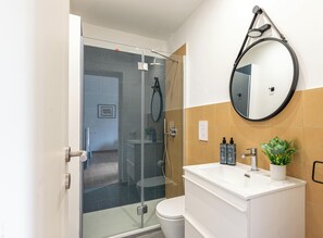 Bathroom - The Gem of the Kalsa by Wonderful Italy (Palermo)