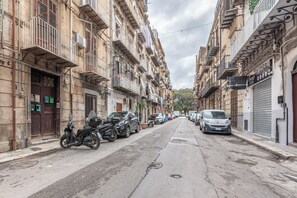 Exterior - The Gem of the Kalsa by Wonderful Italy (Palermo)