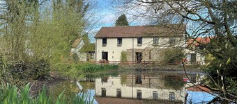 Brambles Cottage, Lilypond Cottages North Devon