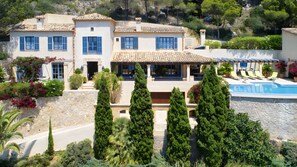 Exterior - Holiday Home 'Fabulous Views At Cala Llamp' with Sea View, Wi-Fi and Air Conditioning (Andratx)