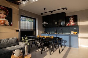 Nhà, 2 phòng ngủ, hút thuốc, sân hiên | Phòng ăn