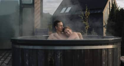 Flowfort View Private Hottub & Sauna Cottage Lekko