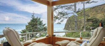 *New Listing* Breathtaking Views of Endless Ocean