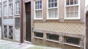 Exterior detail - Cozy Retreat near Ribeira by LovelyStay (Porto)