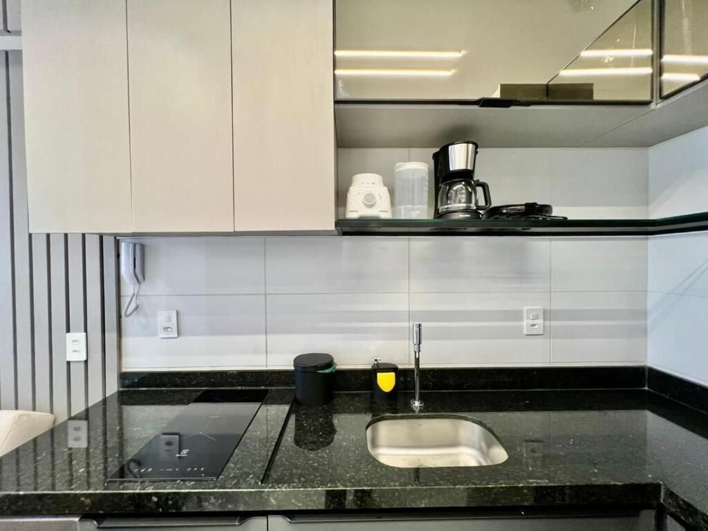 Comfort Apartment, City View | Private kitchen