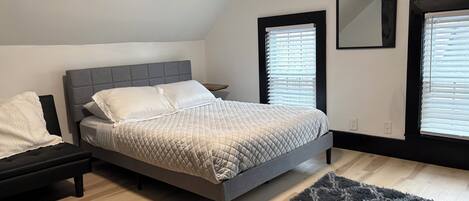 2 bedrooms, iron/ironing board, travel crib, free WiFi